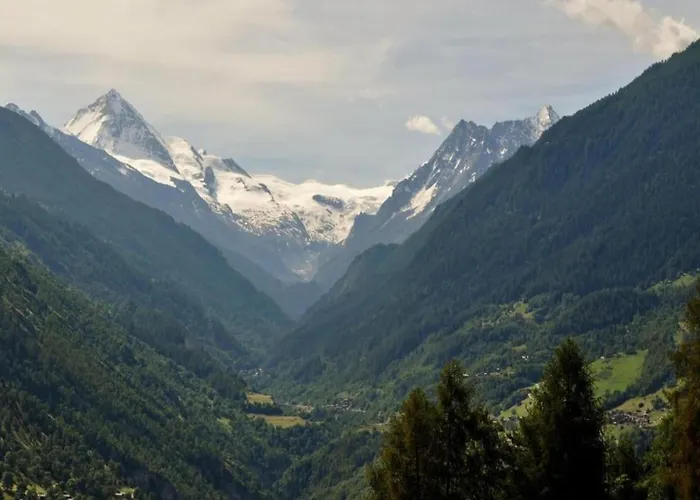 With Balcony In Veysonnaz Agettes